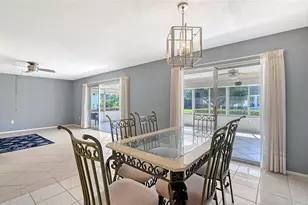 5474 Riverbluff Cir, Sarasota, FL 34231 - Photo 12