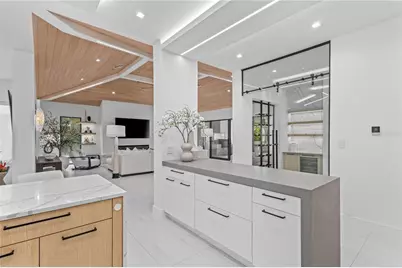 1808 Flower Drive, Sarasota, FL 34239 - Photo 6