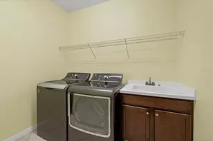 7040 White Willow Ct, Sarasota, FL 34243 - Photo 34