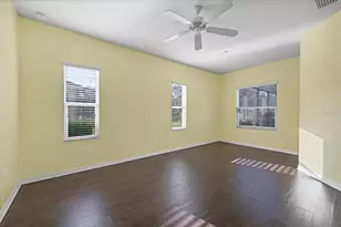 7040 White Willow Ct, Sarasota, FL 34243 - Photo 20