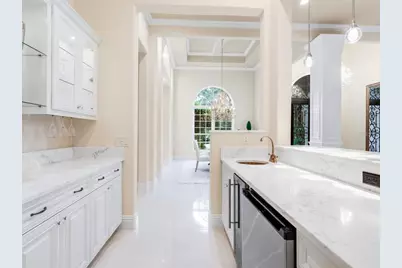 8309 Farington Court, Bradenton, FL 34202 - Photo 18