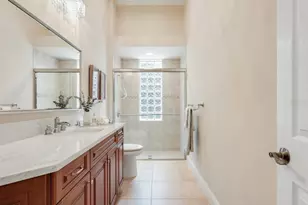 8309 Farington Ct, Bradenton, FL 34202 - Photo 44