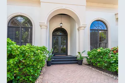 8309 Farington Court, Bradenton, FL 34202 - Photo 10