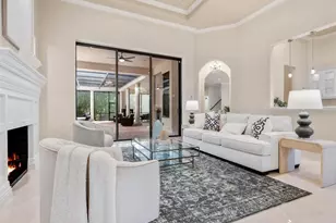 8309 Farington Ct, Bradenton, FL 34202 - Photo 14