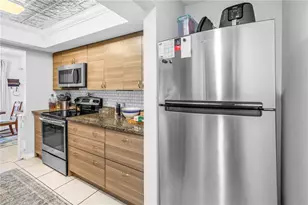 4078 Groveland Ave, Sarasota, FL 34231 - Photo 12