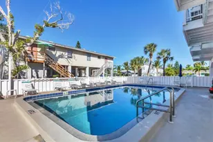 3400 6th Ave, Holmes Beach, FL 34217 - Photo 36