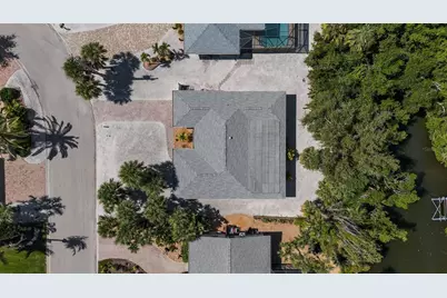 315 Avenida De Paradisio, Sarasota, FL 34242 - Photo 26