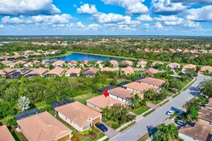 9019 Heritage Sound Dr, Bradenton, FL 34212 - Photo 32