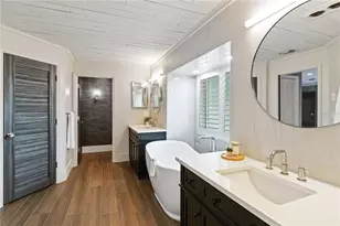 499 Partridge Cir, Sarasota, FL 34236 - Photo 42