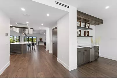 201 N Harbor Drive, Holmes Beach, FL 34217 - Photo 32