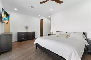 201 N Harbor Dr, Holmes Beach, FL 34217 - Photo 62