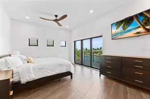 201 N Harbor Dr, Holmes Beach, FL 34217 - Photo 60