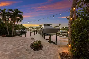 201 N Harbor Dr, Holmes Beach, FL 34217 - Photo 12