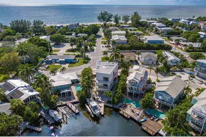 201 N Harbor Drive, Holmes Beach, FL 34217 - Photo 84