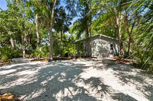 919 N Conrad Ave, Sarasota, FL 34237 - Photo 26