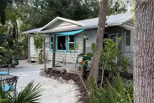 919 N Conrad Ave, Sarasota, FL 34237 - Photo 2