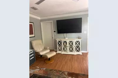 919 N Conrad Avenue, Sarasota, FL 34237 - Photo 8