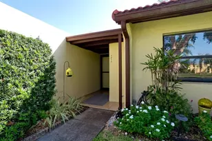 1217 56th St W, Bradenton, FL 34209 - Photo 4