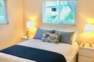 1721 Birchwood St, Sarasota, FL 34231 - Photo 6