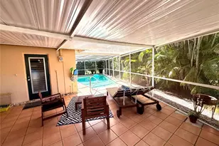 1721 Birchwood St, Sarasota, FL 34231 - Photo 8