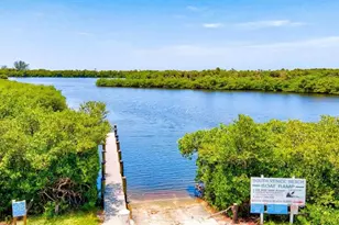401 Shore Rd, Nokomis, FL 34275 - Photo 80
