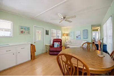 251 Southwinds Drive, Sarasota, FL 34231 - Photo 12