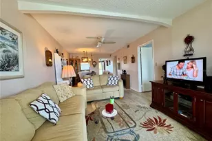 3927 Lake Bayshore Dr, Bradenton, FL 34205 - Photo 12