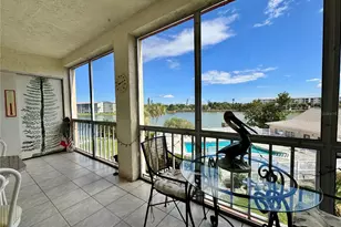 3927 Lake Bayshore Dr, Bradenton, FL 34205 - Photo 14