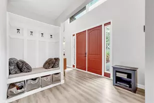 3304 Moran Rd, Tampa, FL 33618 - Photo 4