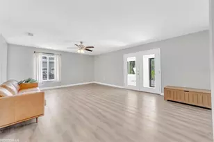 3304 Moran Rd, Tampa, FL 33618 - Photo 18