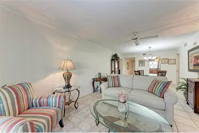 3987 Maceachen Boulevard #114, Sarasota, FL 34233 - Photo 8