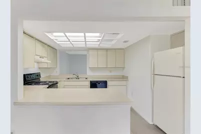 935 Sunridge Way #B4, Sarasota, FL 34234 - Photo 14