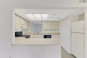 935 Sunridge Way, Sarasota, FL 34234 - Photo 14