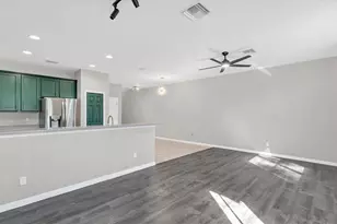 13138 Sonoma Bend Pl, Gibsonton, FL 33534 - Photo 4