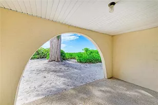 101 73rd St, Holmes Beach, FL 34217 - Photo 30