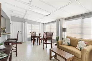 2713 Avenue C, Holmes Beach, FL 34217 - Photo 18