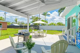 2713 Avenue C, Holmes Beach, FL 34217 - Photo 26