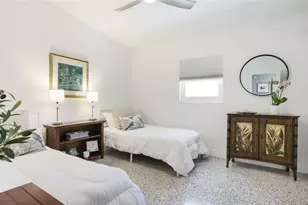2713 Avenue C, Holmes Beach, FL 34217 - Photo 22