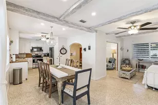 2907 Marshall Dr, Sarasota, FL 34239 - Photo 8