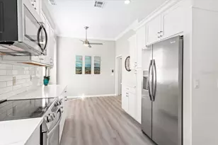 700 Silk Oak Dr, Venice, FL 34293 - Photo 18