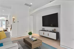 5351 Laurel Oak Ct, North Port, FL 34287 - Photo 8