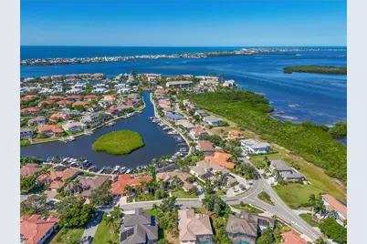 12405 Baypointe Terrace, Cortez, FL 34215 - Photo 20