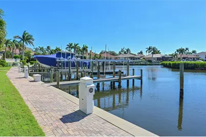 12405 Baypointe Terrace, Cortez, FL 34215 - Photo 8