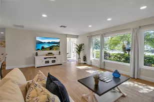 318 Nassau St N, Venice, FL 34285 - Photo 2