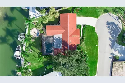 318 Nassau Street N, Venice, FL 34285 - Photo 32