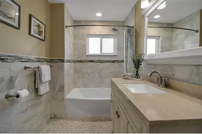 318 Nassau Street N, Venice, FL 34285 - Photo 26
