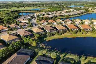 7131 Whittlebury Trl, Bradenton, FL 34202 - Photo 62