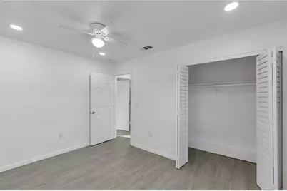 2701 13th Street W, Palmetto, FL 34221 - Photo 16