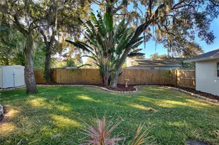 3331 Woodmont Dr, Sarasota, FL 34232 - Photo 32