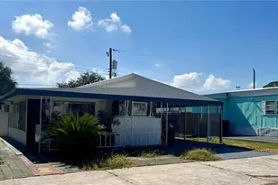 910 50th Ave Terrace W, Bradenton, FL 34207 - Photo 1